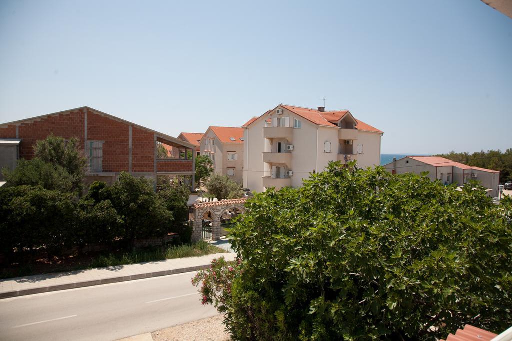 Apartment Adriana Povljana Exterior foto